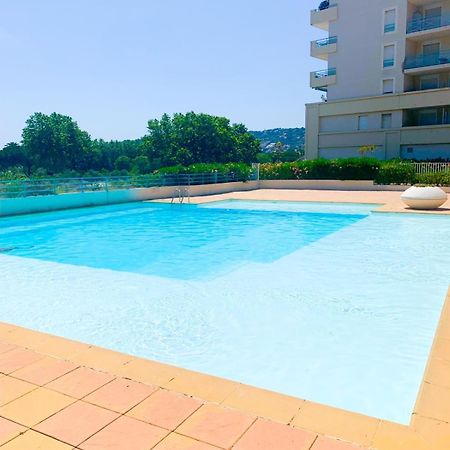 1 Bedroom Sea View, Swimming Pool, Beach On Foot, Parking Antibes Buitenkant foto
